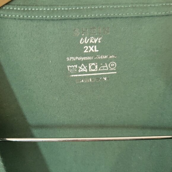 Halloween Shein Curve Womens Top 2XL Plus Tee Short Sleeves Green VOV104E - Picture 7 of 8